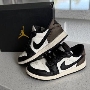 Kids Air Jordan 1 Retro Low OG (TD) Black and Brown Low-Top Sneakers Size 9c